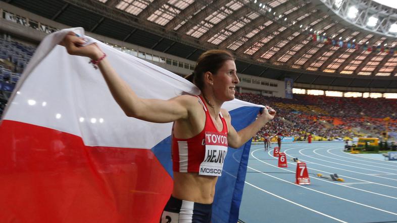 Šport: Atletska zvezdnica končala športno pot - Zuzana Hejnova
