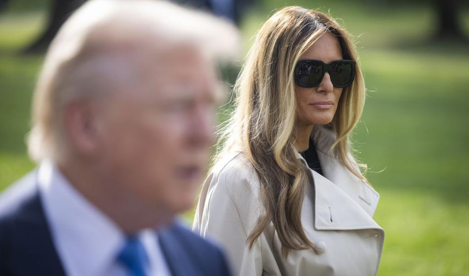 Kdo je lepa asistentka, ki naj bi zanetila "špetir" med zakoncema Trump?