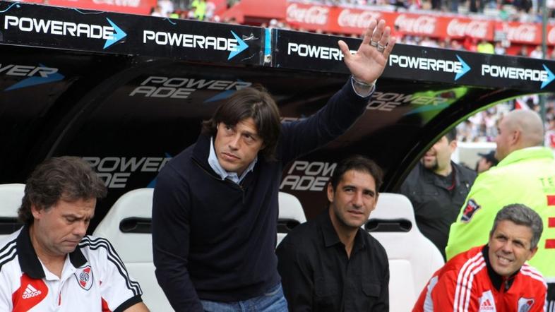 Almeyda River Plate Buenos Aires klop trener Argentina