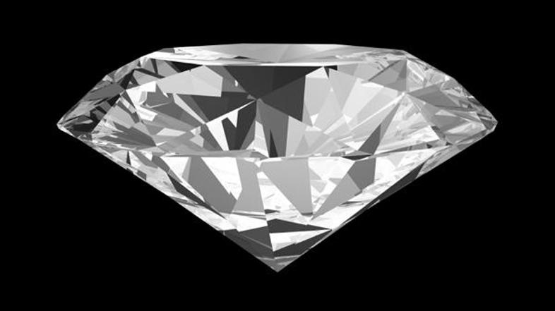 Diamanti so večni. Bodo obstali tudi na slovenski glasbeni sceni?