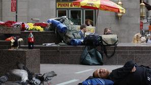 Okupirajno Wall Street.