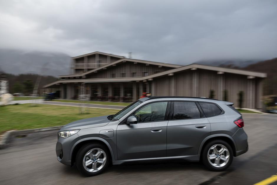 Slovenska predstavitev BMW M3 touring, BMW M2, BMW Z4, BMX iX1, BMW X1 hibrid | Avtor: Žiga Intihar/BMW