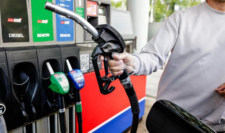 V torek sprememba cene goriv: Takšno bo predvideno zvišanje