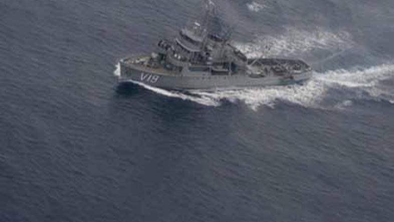 Iskanje ovirajo vse slabše vremenske razmere.