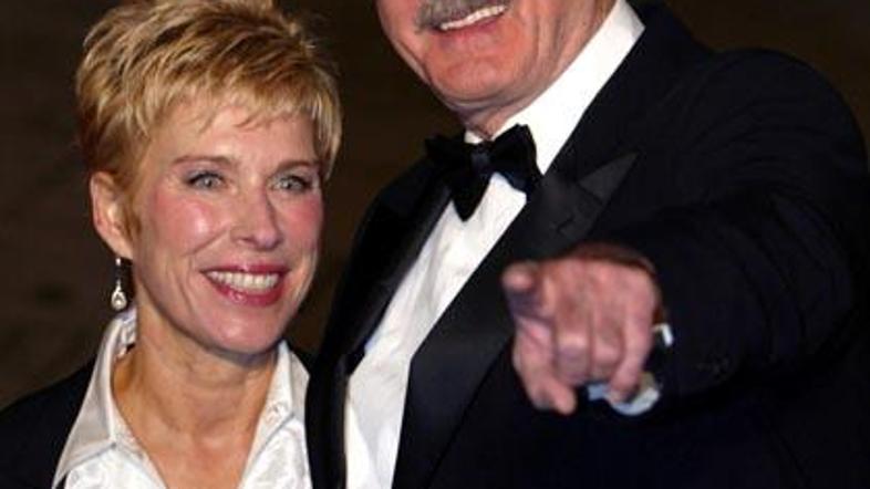 John Cleese z nekdanjo ženo Alyce, ki ga je obrala do kosti.