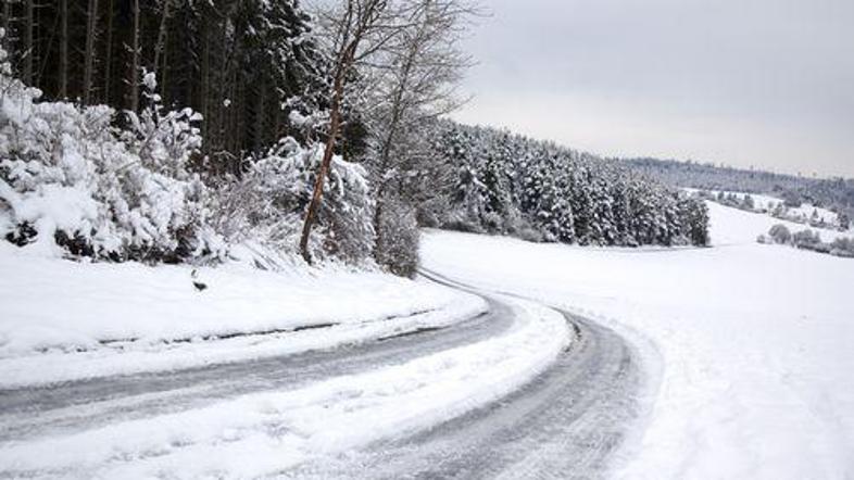 poledica, mraz, cesta, vo%C5%BEnja