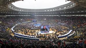 Putin stadion Lužniki Moskva govor ekran zaslon volitve