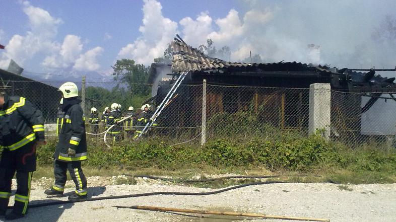 Lopa je povsem pogorela.