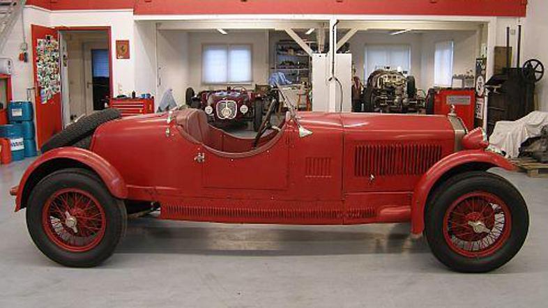 Alfa romeo 6c 1500 S – 54 KM, s 125 kilometri na uro končne hitrosti. Zmagala je