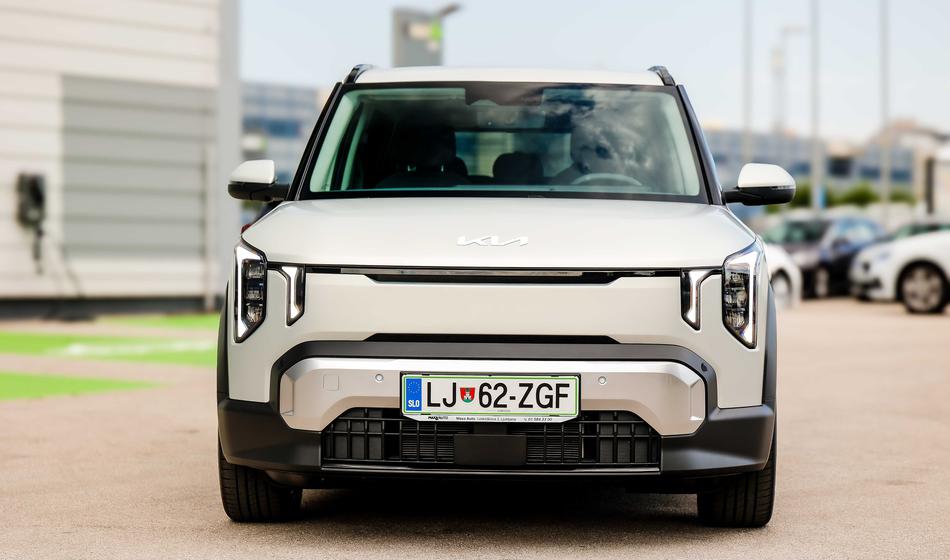 Kia EV2 stavi na ljubkost, uporabnost in sodobnost ter obljublja 'fer' ceno