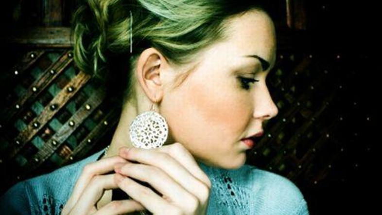 Ženske težje pozabijo.