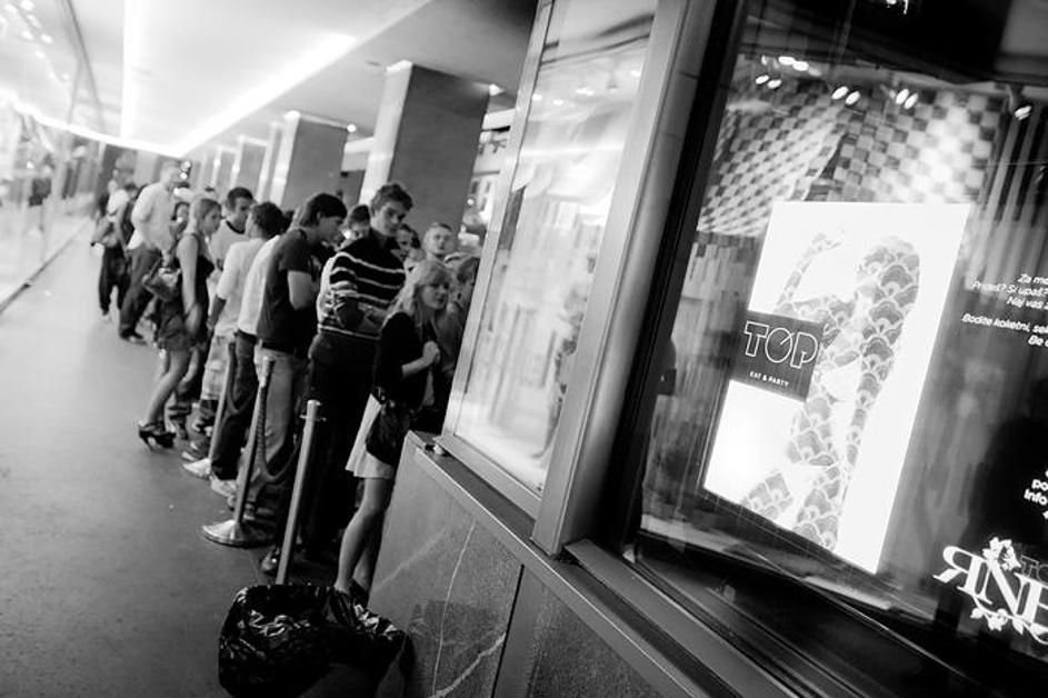 Sredin hip hop v klubu Top