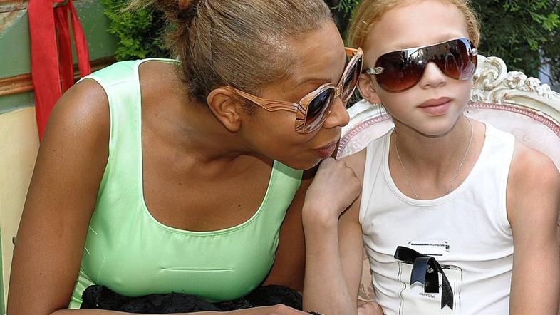 Angela in Anna Ermakova