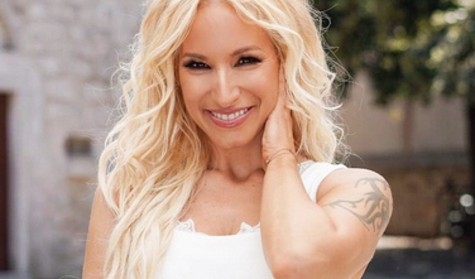 Foto: Alya povsem spremenjena