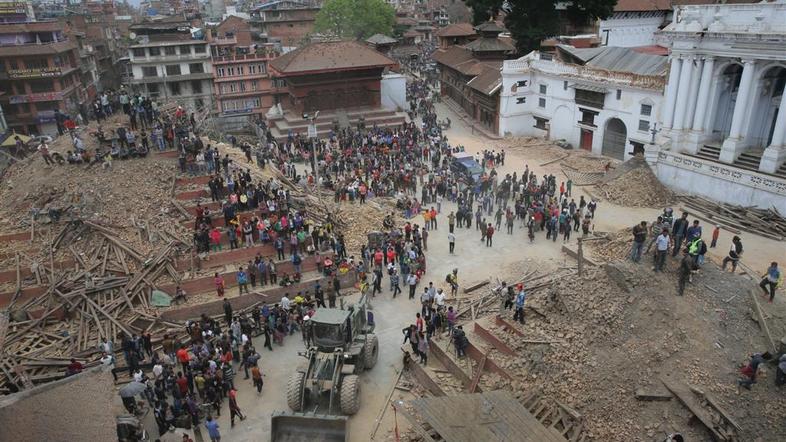 Potres v Nepalu