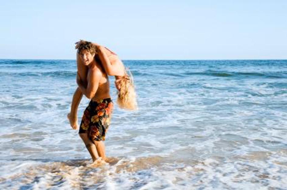 Ob napačnem izboru maskare bi lahko bila slika ''po'' zelo klavrna ...