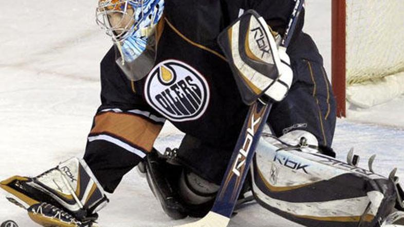 Calgary Flamesi niso našli recepta, kako premagati Mathieuja Garona, ki je zbral