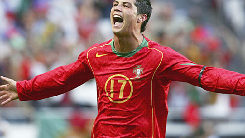 Cristiano Ronaldo je bil s strani bralcev časopisa Gay Times izglasovan za najbo