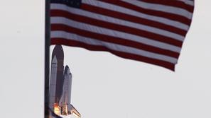 Endeavour, raketoplan, Cape canevaral