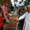 Na praznovanje ramazana se pripravljo tudi Palestinci, ki pred začetkom postnega