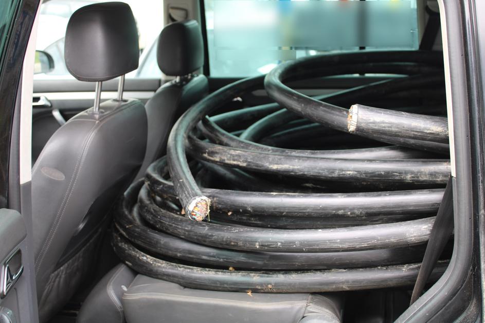 policija kabel kraja