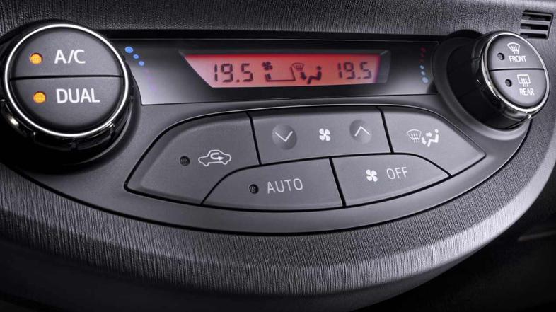 Zračne reže toyota klimatska naprava klima