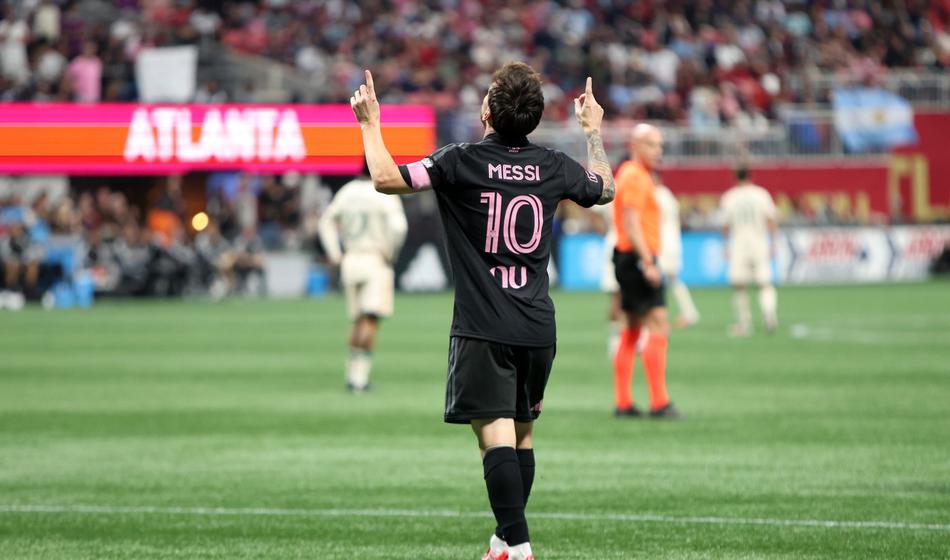 Messi še naprej premika meje, Slovenec do prve asistence v sezoni