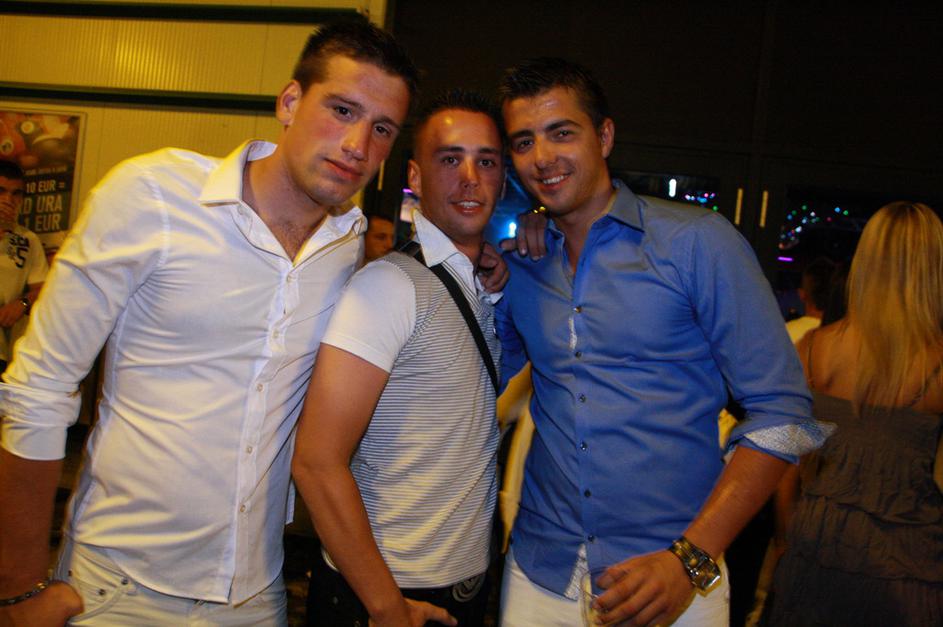 Ana Nikolić obnorela Koper