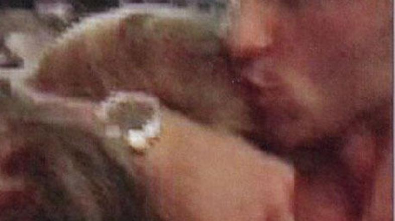 Massimo v objemu balerine Melisse