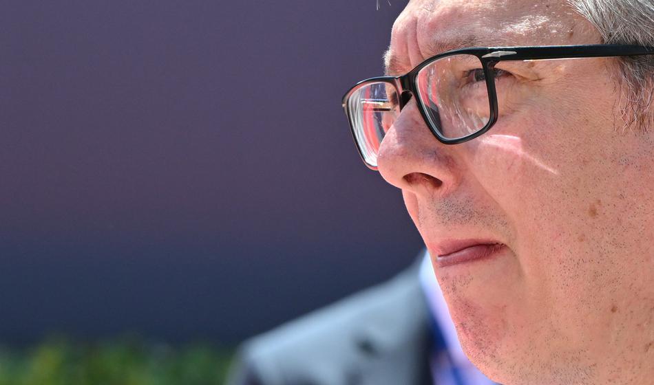 Aleksandar Vučić jeseni v projekt menjave stola
