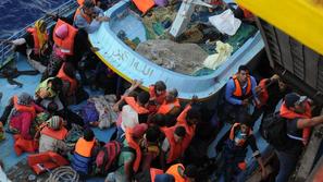 Ladja Splošne plovbe rešila emigrante