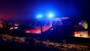 prometna nesreča, dolenjska avtocesta, nalet, vozila