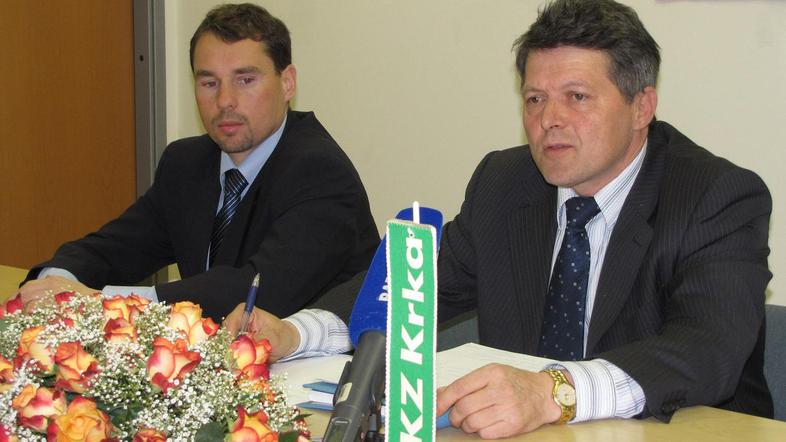 Aleš Robek in Janez Kužnik se napovedanega slabega vremena ne bojita, saj bi jim