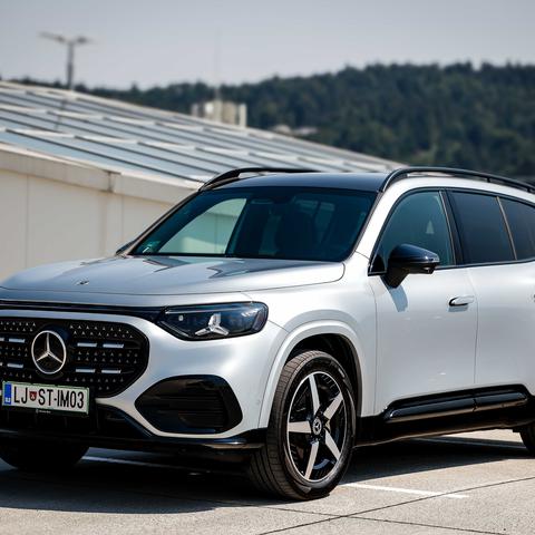 Mercedes Benz GLB 250+
