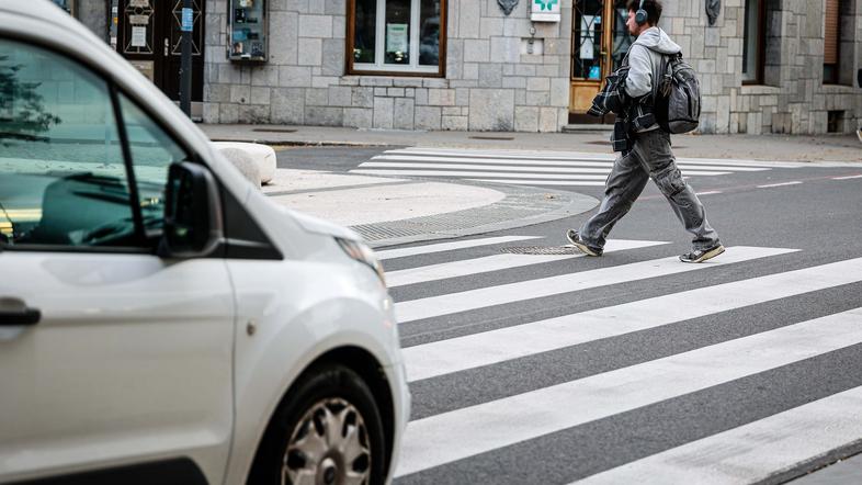 zebra, prehod za pešce