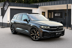 Volkswagen 4MOTION•R-LINE•PANO•MASAŽA•ZRAČNO•1LASTNIK•KOT N..