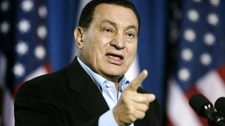 Mubarak je z družino vse od februarja v hišnem priporz v letovišču Šarm el Šejk,