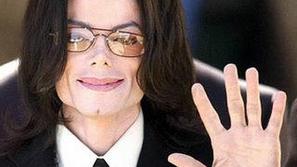 Michael Jackson še vedno razburja javnost. (Foto: Flynet)