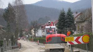 Danes naj bi asfaltirali zgornji del Drožanjske ceste, je napovedal sevniški žup