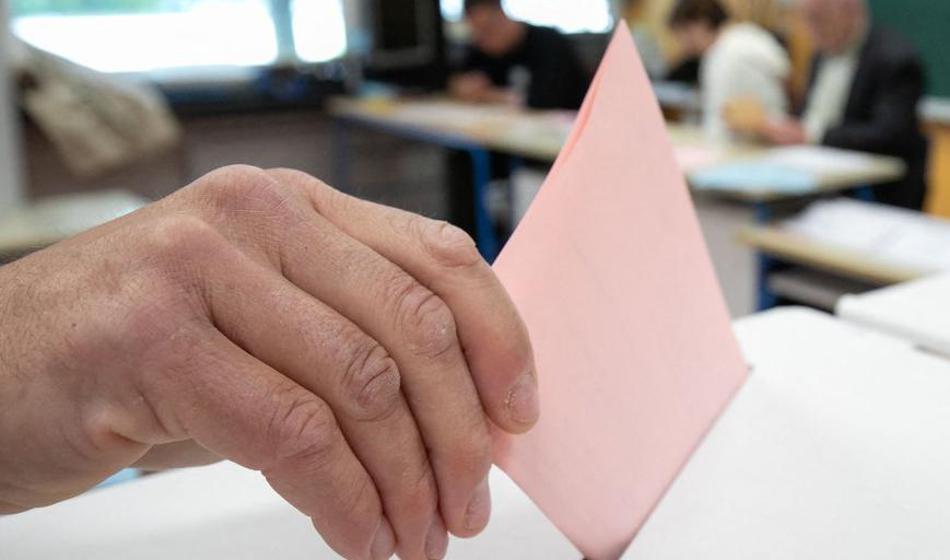 Začelo se je, odprla so se volišča po celi državi