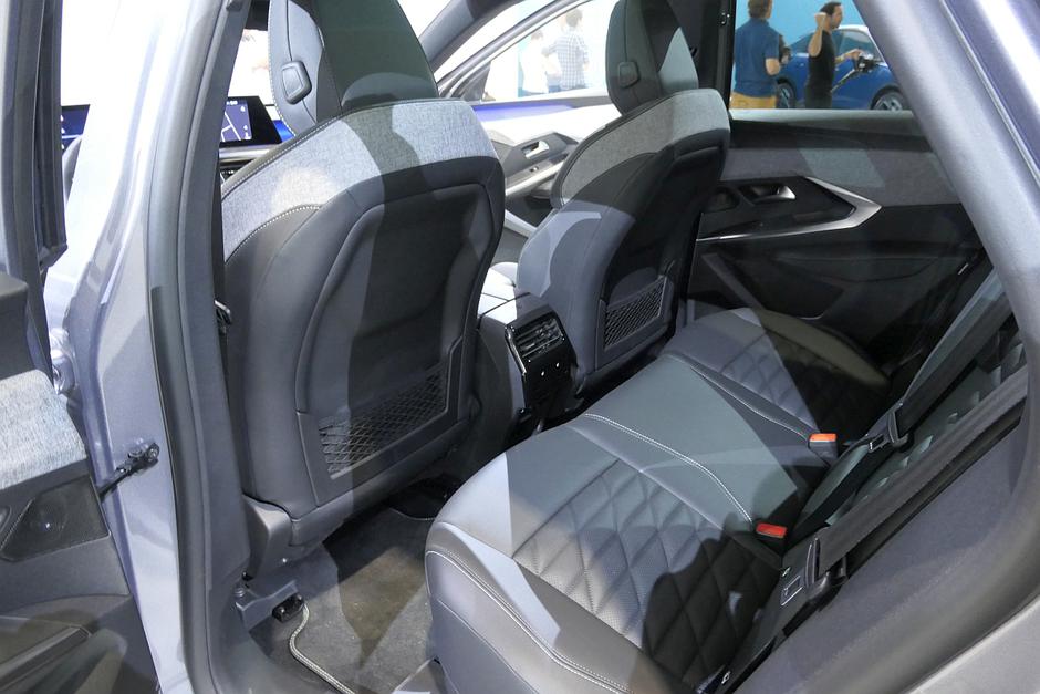 peugeot E-3008 | Avtor: Matija_Janežič