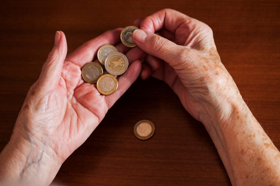 Revščina starostniki pokojnina | Avtor: Profimedia
