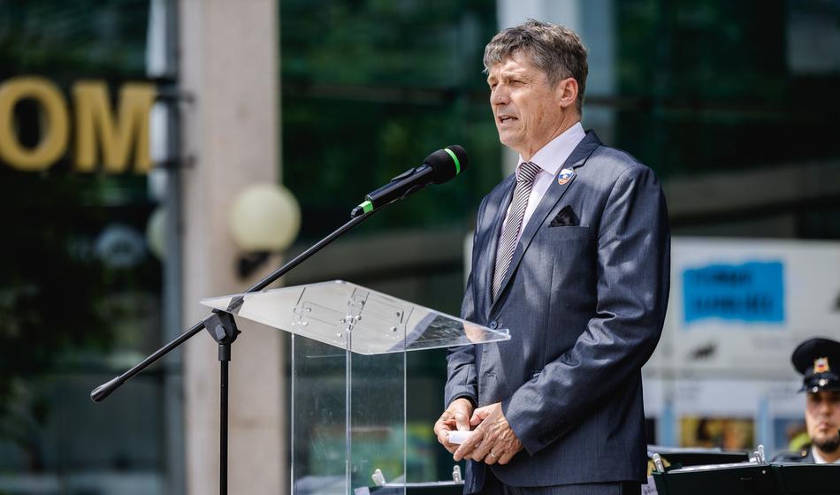 Sajovic ponosno: "Na področju zaščite in reševanja smo najboljši"
