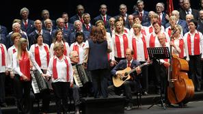 proslava, Dan upora proti okupatorju, pevski zbor