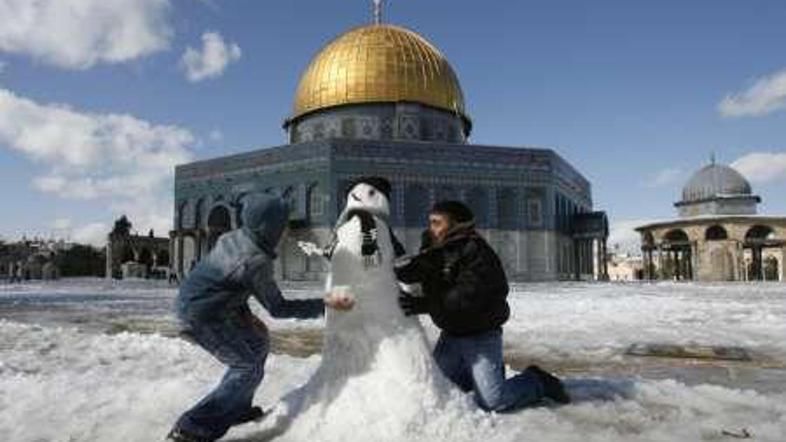 Sneg je že drugič letos pobelil Sveto deželo. Slika je iz 31. januarja.
