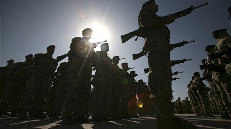 Eden izmed vojakov je dejal, da je bil pod stresom. Foto: Reuters