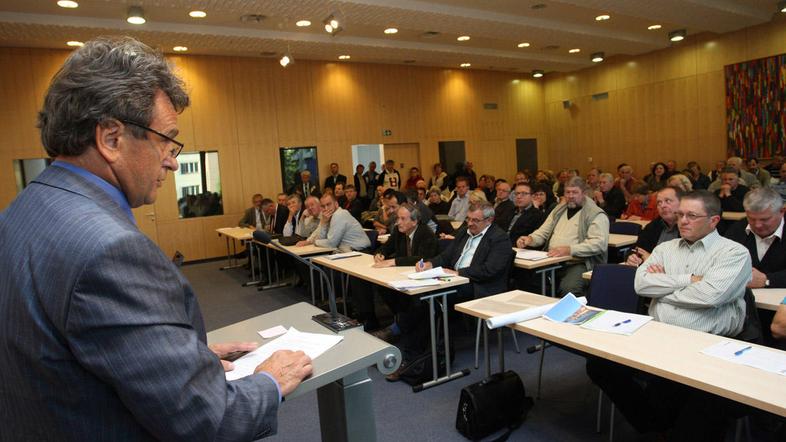 “Gre za naše zdravje, domove, posesti in potomce. Postavitve ne dovolimo za nobe