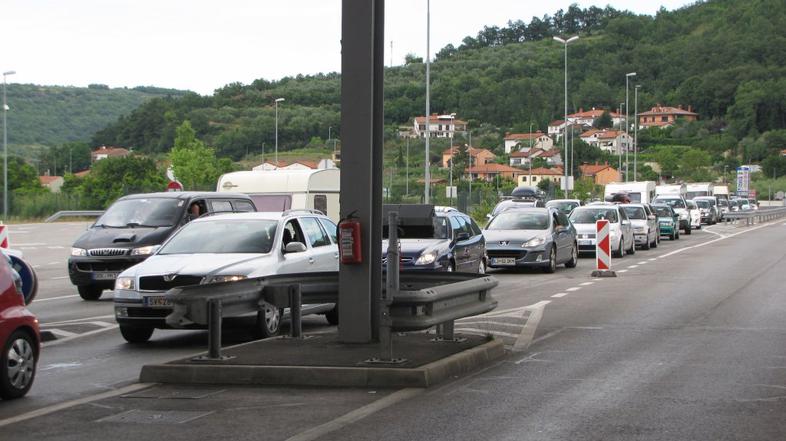 Gneča na mejnem prehodu