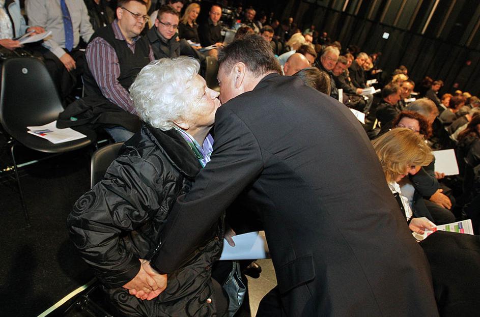 Ustanovitveni kongres stranke Lista Zorana Jankovića - Pozitivna Slovenija.