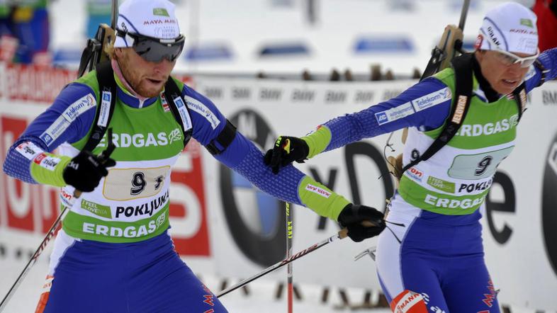 Takole je Teja Gregorin opravila predajo Klemnu Bauru. (Foto: Reuters)
